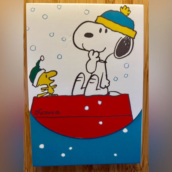 Bath Fizzers and Winter Snoopy Magnetic Notepad - Picture 4 of 5